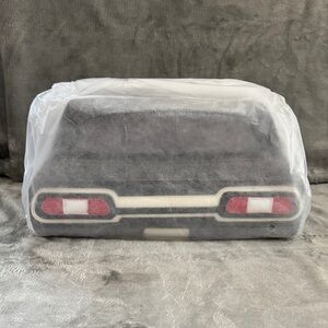 Supernatural Stands Limited Edition Impala Ita Pin Bag NIP Tote RARE SOLD OUT